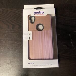 Metro Moto E6 Kick+ Dual-Layer Protective Kickstand Case